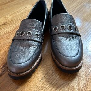 Women’s Leather Loafers in a warm metallic color